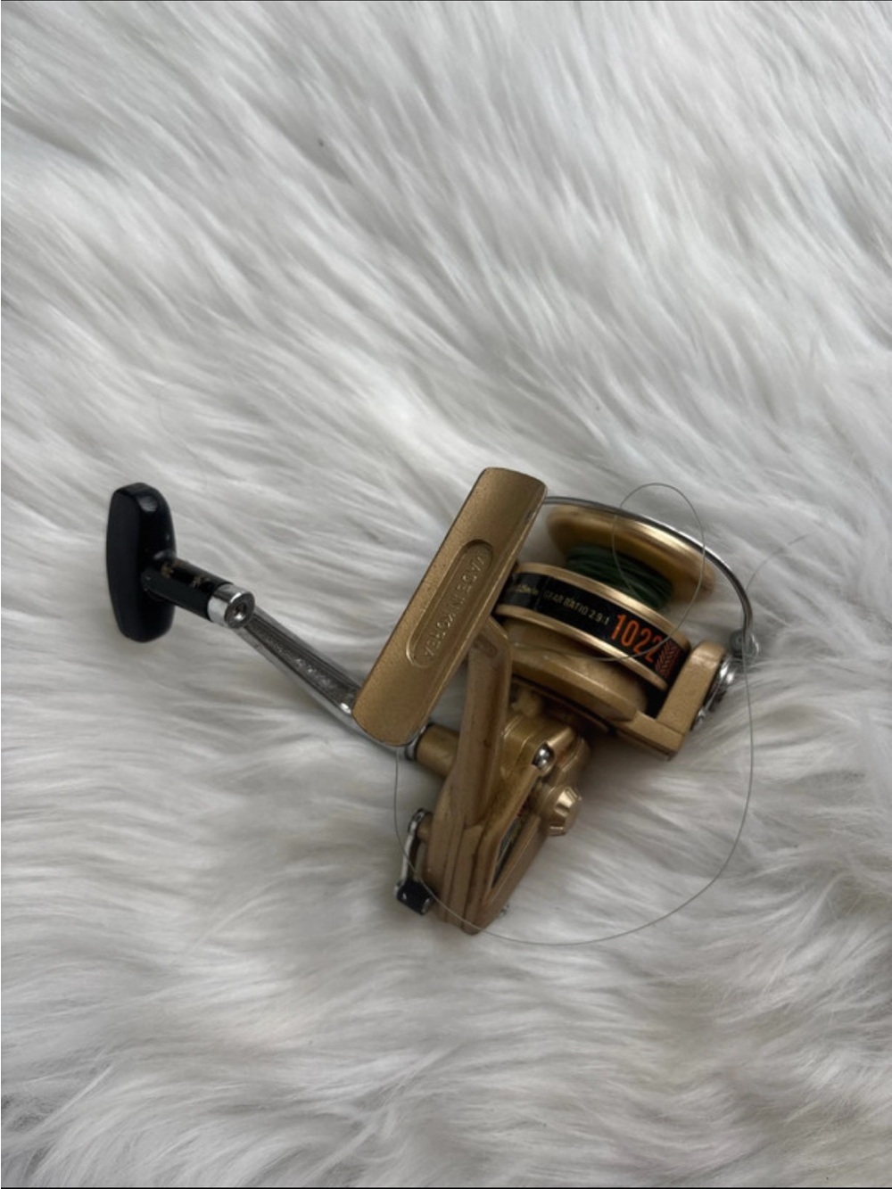 Vintage Pflueger 1022 ultra light Spinning Reel - Metallic Gold Finish